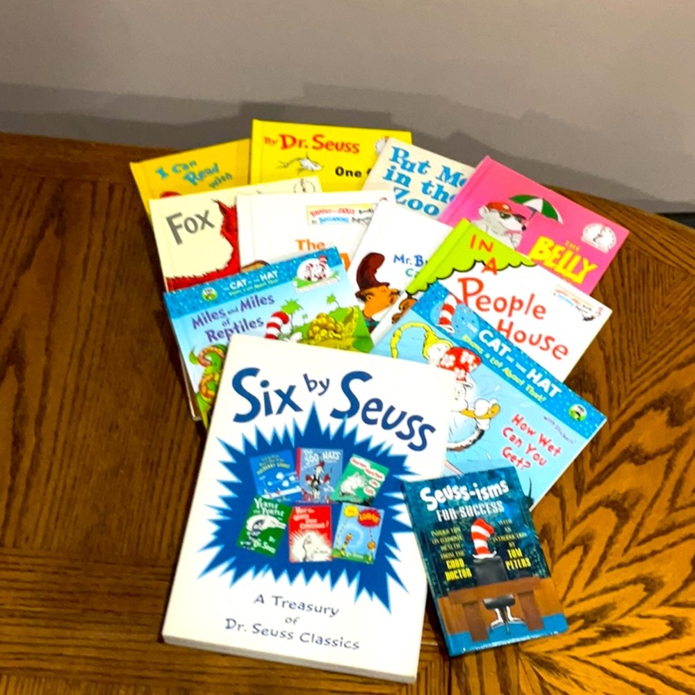 11 Dr. Seuss & Cat in Hat Children's Books